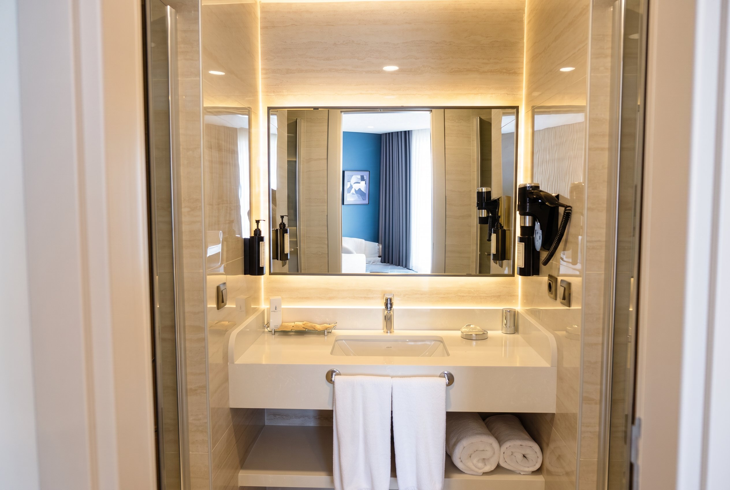 Sky Suite
